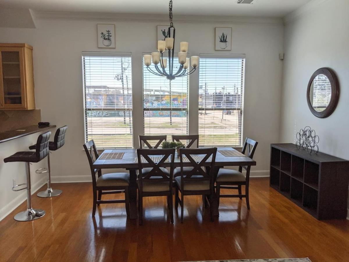 Luxury 3-Story Home In Downtown Houston Extérieur photo